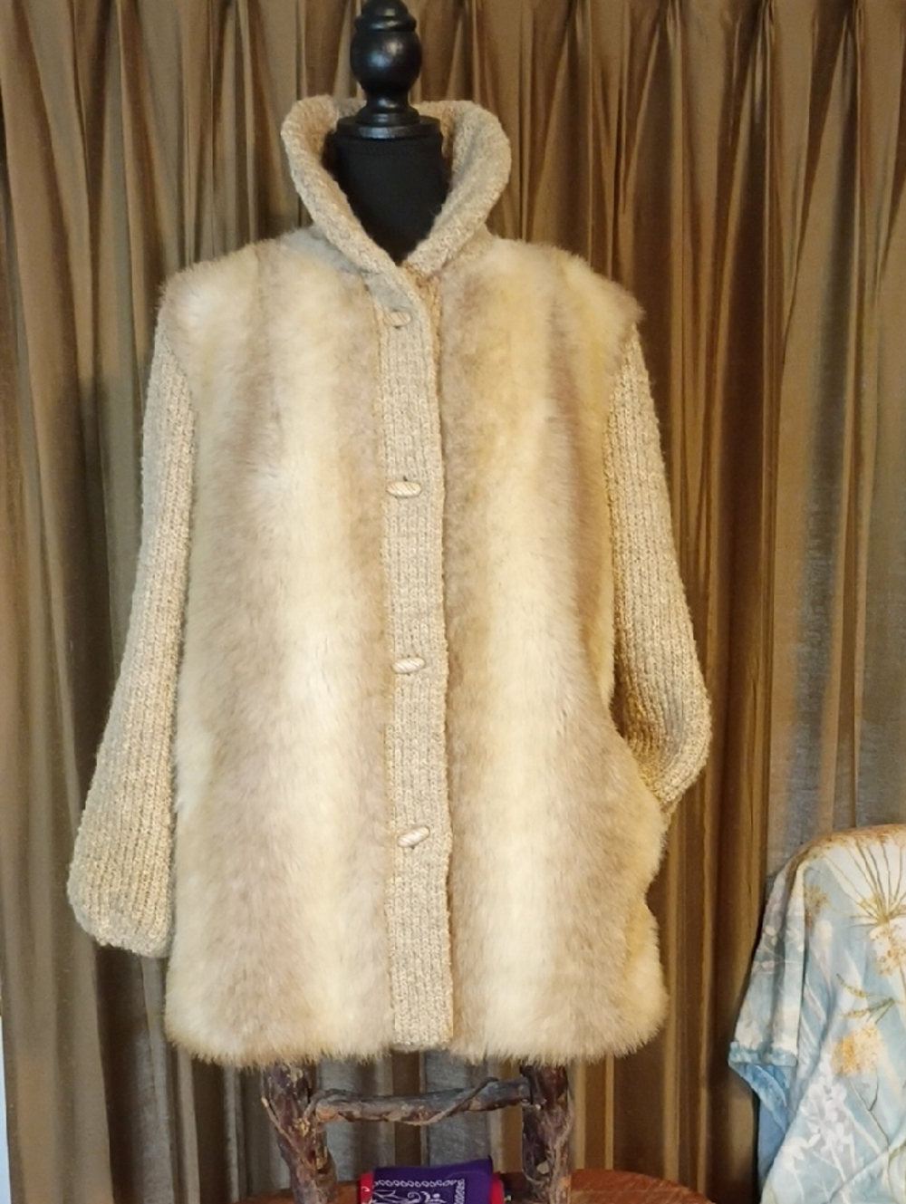 Vintage 70s D'Esprit Faux Fur Satin Lined Coat